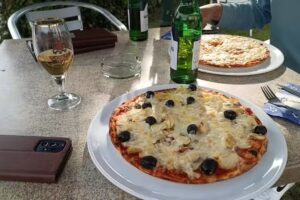 Eiscaf&eacute; Pizzeria Pranvera
