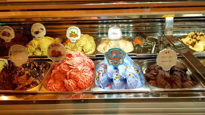 Eiscaf&eacute; San Marco T&uuml;bingen
