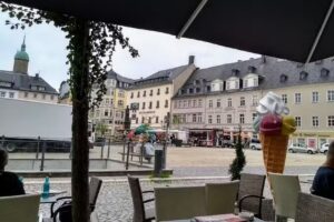 Eiscaf&eacute; und Pizzeria Cortina