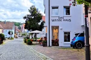 Eiscafé „Weißes Haus“