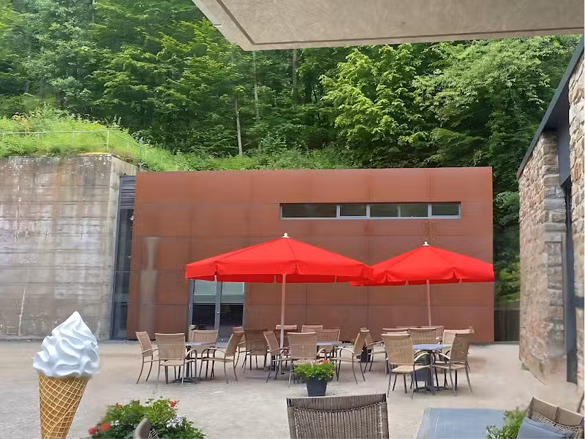 Eisko &ndash; Cafetaria