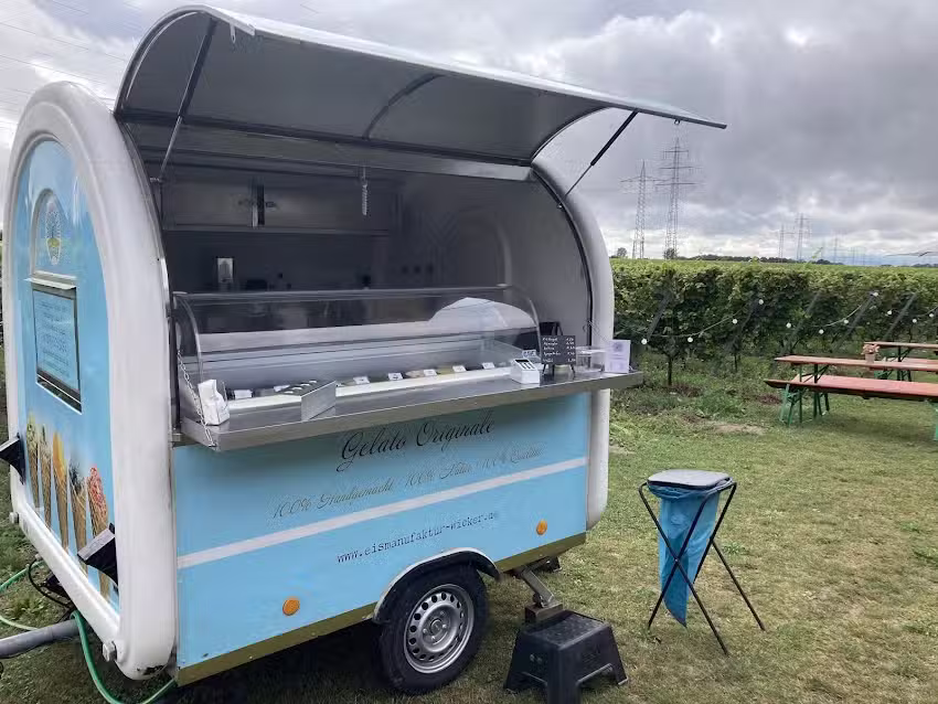Eismanufaktur Wicker Verkaufswagen
