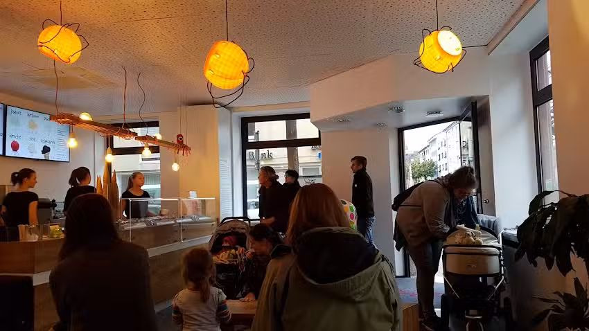 Eismanufaktur zeitgEISt