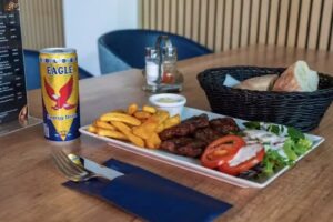 Ekena Grill