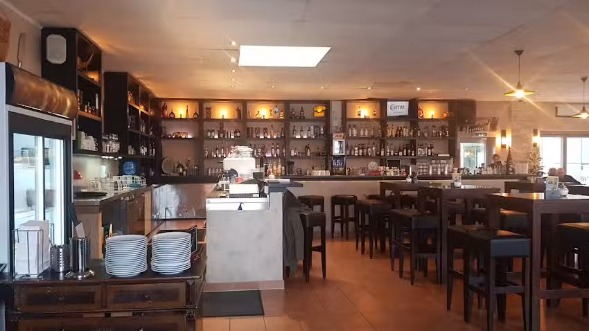 El Caf&eacute;