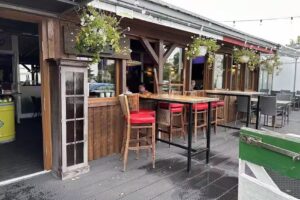 El Cuervo Cantina Y Bar