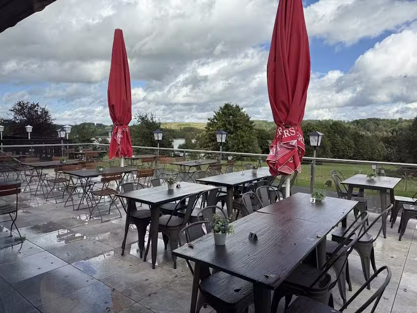 Ema Restaurant & Sushi