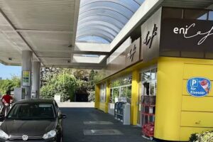 Eni Service Station