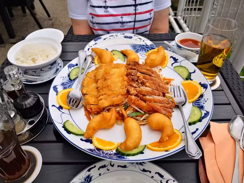 Entenhaus Asia Inh. Thi M Restaurant