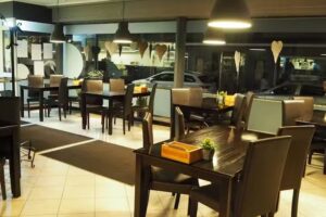Esito Burger and More