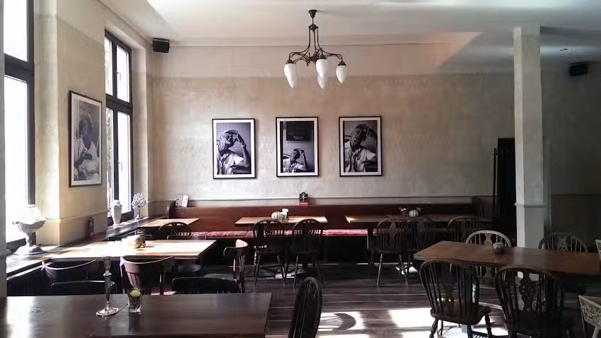 Esscobar &ndash; Cottbus