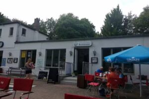 Essen und Trinken „Badepause“