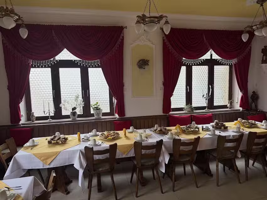 Esthaler B&uuml;rgerst&uuml;bl