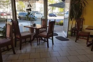 Europa Asia Bistro