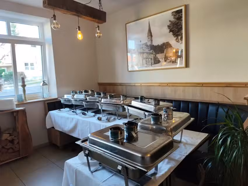 Eventgastronomie &bdquo;Alter Saal Eichsfelder Hof LEINEFELDE&ldquo;