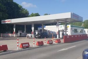 ExpressTank Winterbeker Weg