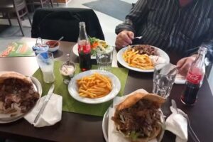 Ezzon Döner & Pizza
