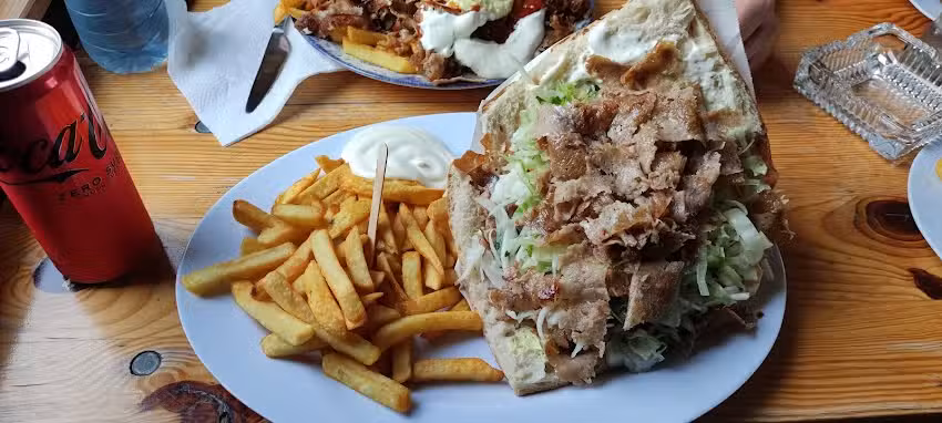 Family Imbiss Bistro(D&ouml;ner)