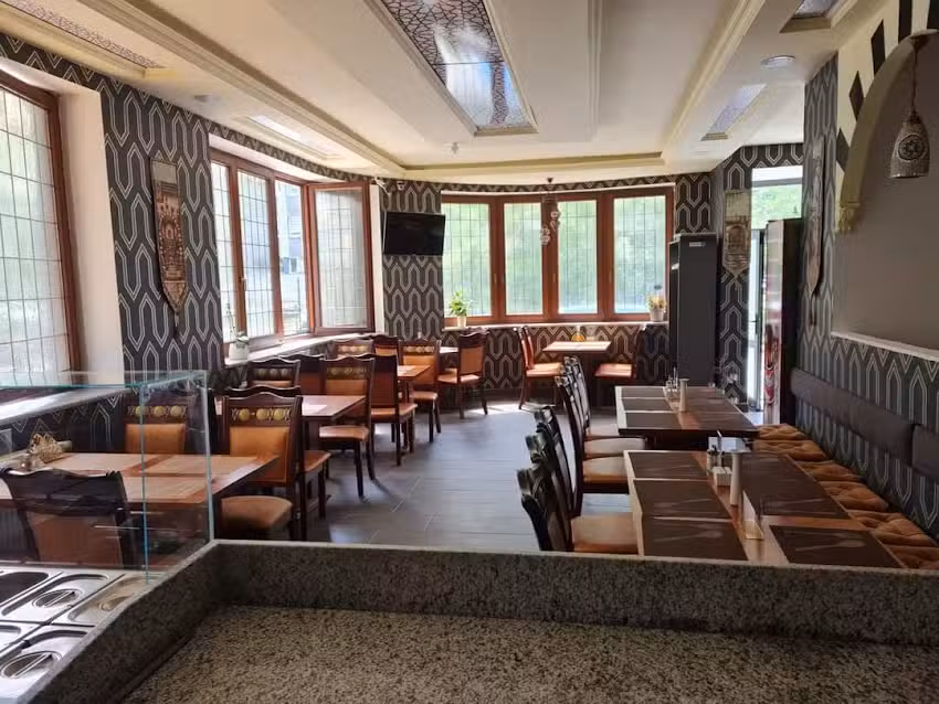 Family Restaurant / Wuppertal