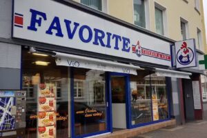 Favorite Chicken & Ribs