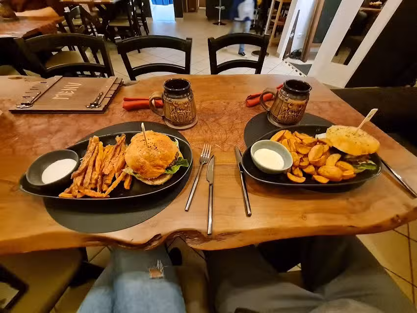 Fenrir &ndash; Burger & Bar