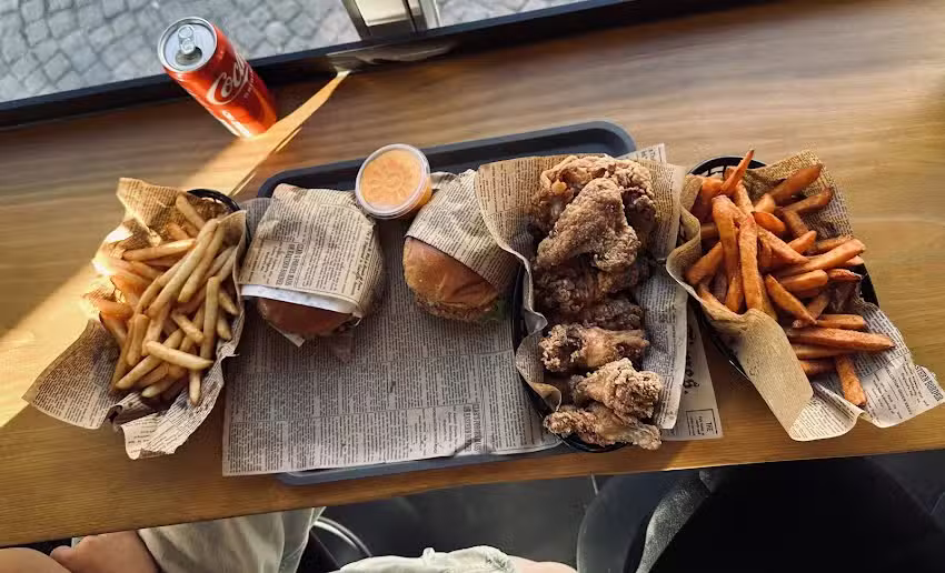 Fero&lsquo;s &ndash; Fried Chicken