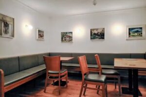 FIGARO Restaurant Bar Lounge