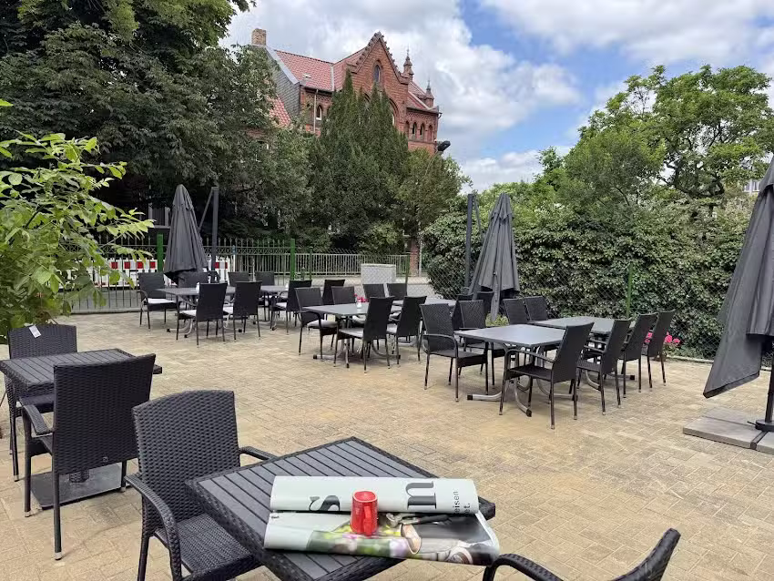 Figo&rsquo;s Caf&eacute; House