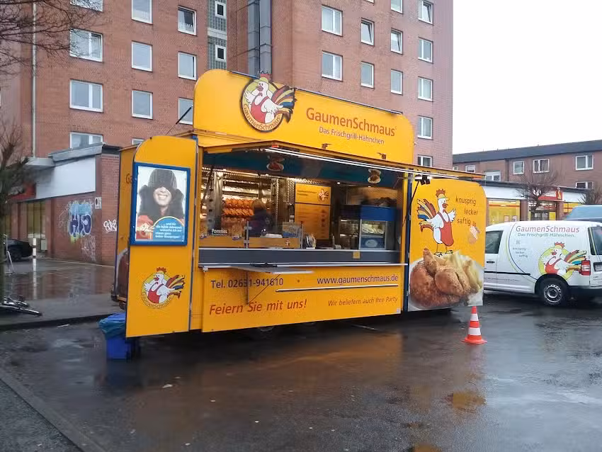 Firma Gaumenschmaus H&auml;hnchen Grillwagen