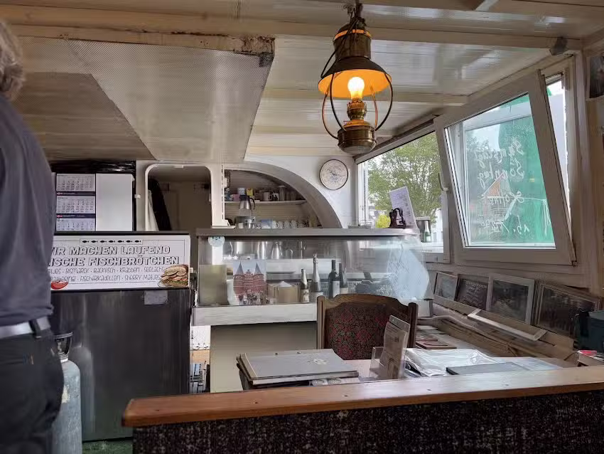 Fischbratkutter Elke