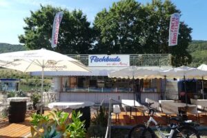 Fischbude an der Mosel