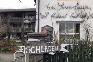 Fischsemmel-Koenig-Herrsching