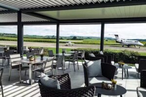Flugplatzhotel Concorde &ndash; Sombea GmbH