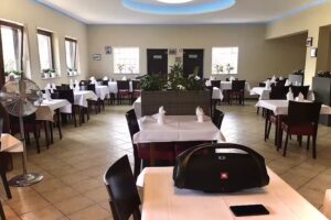 Food Garden Restaurant