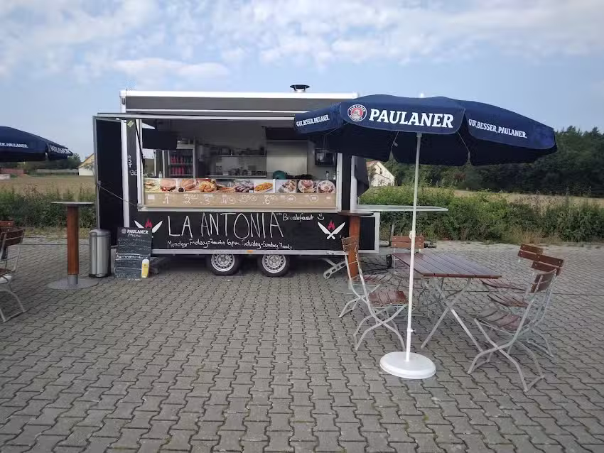 Food Truck Plaza