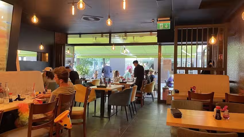 Foody Foody Restaurant