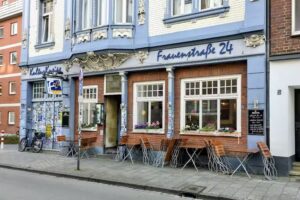 Frauenstrasse 24