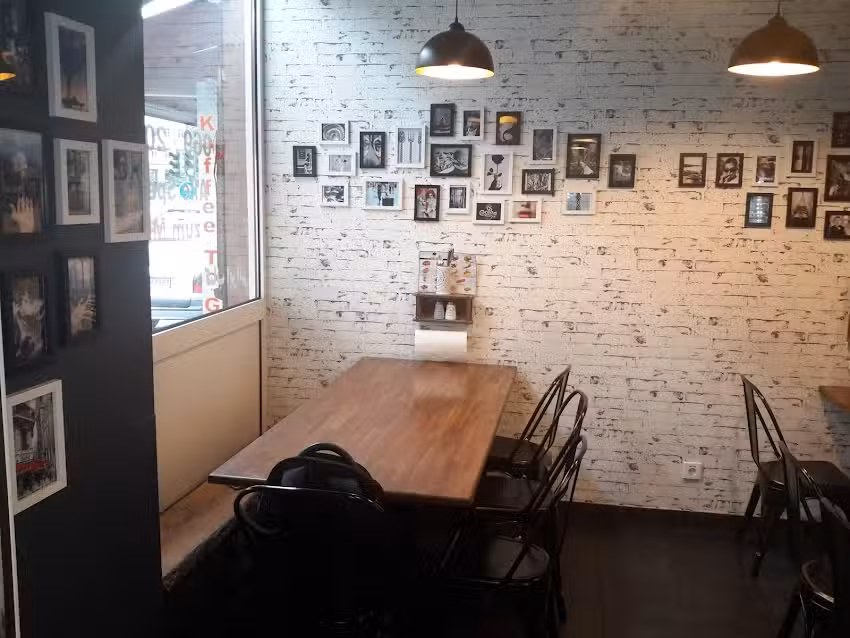 Frei Schnauze Imbiss