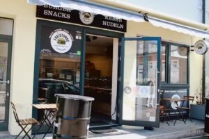 FREISTUNDE – LECKERE BURGER & KEBAP