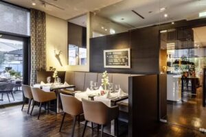 Friedrichs Brasserie, Bar & Lounge