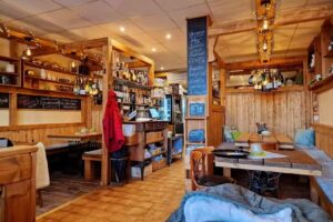 Früchtla – Café – Bistro – Vinothek