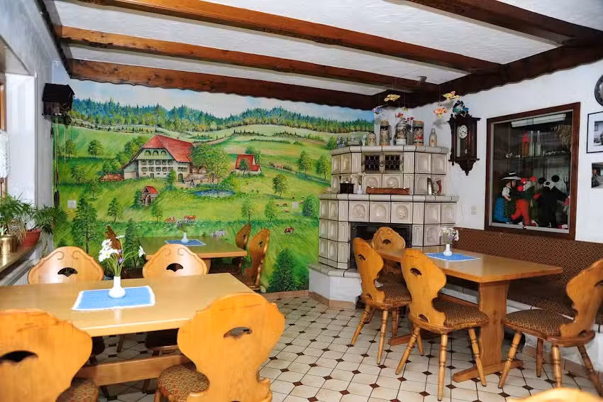 Funi&rsquo;s Vesperstube