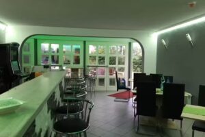 FunkyFresh Burger&Bar