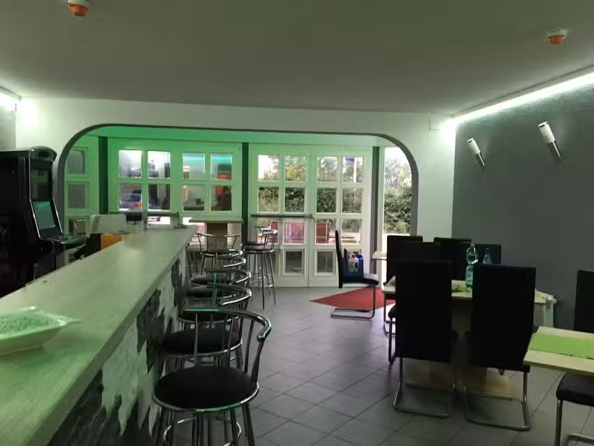 FunkyFresh Burger&Bar