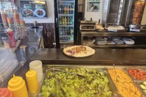 Gardenya Salateria & Grill