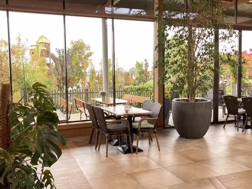 Garten-Land Palmen-Cafe & Restaurant