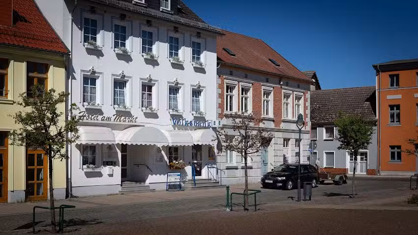 G&auml;stehaus &bdquo;Hotel am Markt&ldquo;