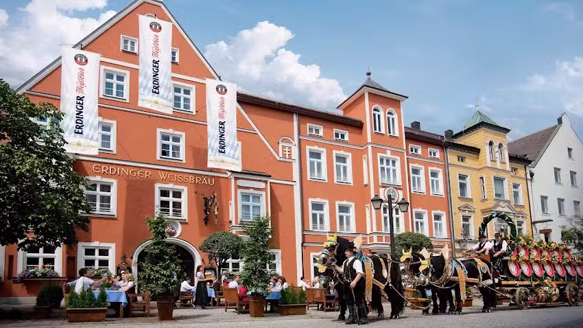 Gasthaus & Hotel zum ERDINGER Wei&szlig;br&auml;u Erding