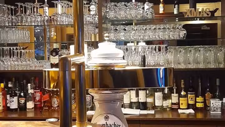 Gasthaus H&uuml;ltekanne