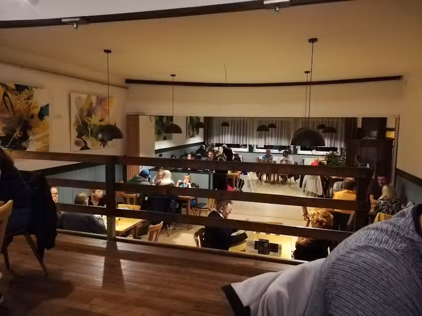 Gasthaus Linde &bdquo;Fuzzy-Deutschland&ldquo;
